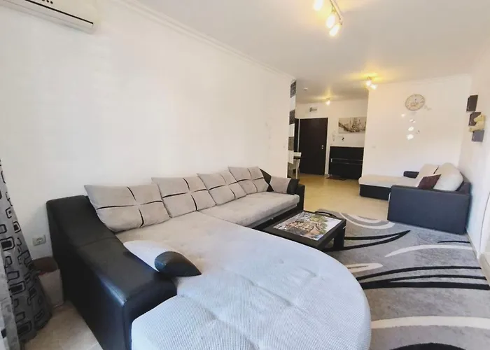 Dom-el Real Amphora Apartman Szveti Vlasz