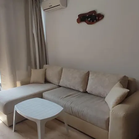 Apartmán Dom-el Real Amphora *